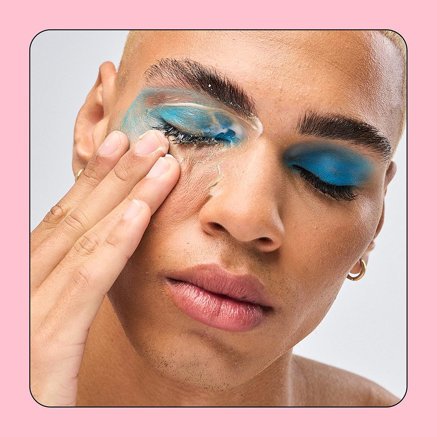 Bubble Skincare Wipe Out Makeup Remover, for All Skin Types, 1.7fl oz / 50ml